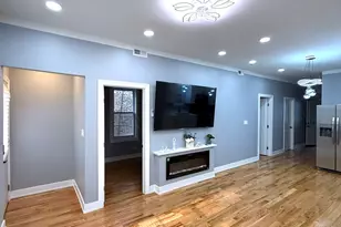 2233 S Spaulding Ave, Chicago, IL 60623 - Photo 2
