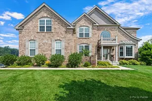 1451 Bethpage Cir, Elgin, IL 60124 - Photo 8