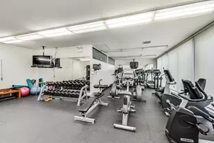 4800 S Chicago Beach Dr, Chicago, IL 60615 - Photo 16
