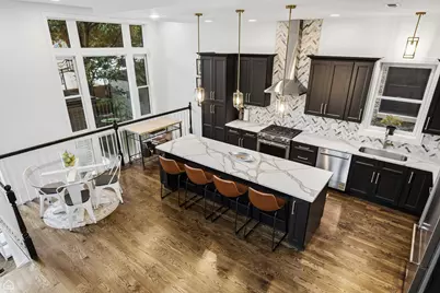 1310 W Roscoe Street, Chicago, IL 60657 - Photo 8