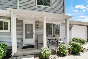 2442 Brunswick Cir, Woodridge, IL 60517 - Photo 4