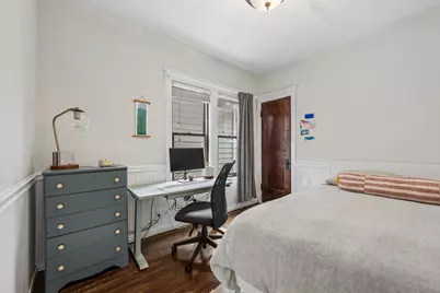 5227 W Berteau Avenue, Chicago, IL 60641 - Photo 16