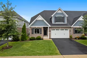 641 Bourbon Ct, Naperville, IL 60565 - Photo 2