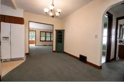 1705 W 2nd Street, Dixon, IL 61021 - Photo 8