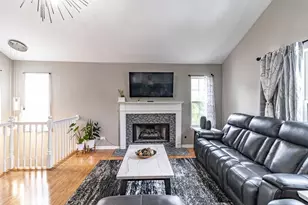 1228 Orleans Dr, Mundelein, IL 60060 - Photo 4