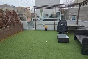 1013 N Honore St, Chicago, IL 60622 - Photo 4