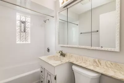 112 N Broadway Avenue, Park Ridge, IL 60068 - Photo 16