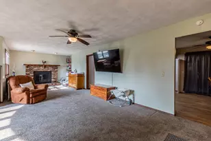 208 Pittman Ct, Manlius, IL 61338 - Photo 12