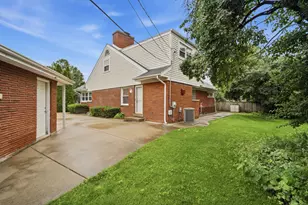 114 N Lancaster St, Mount Prospect, IL 60056 - Photo 32