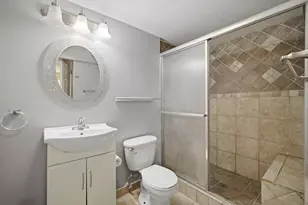 114 N Lancaster St, Mount Prospect, IL 60056 - Photo 22