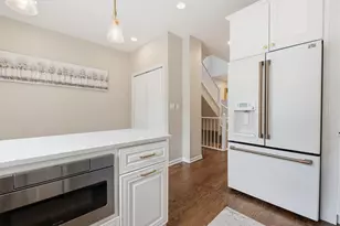 1437 S Plymouth Ct, Chicago, IL 60605 - Photo 16