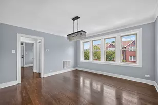1101 S Oak Park Ave, Oak Park, IL 60304 - Photo 4