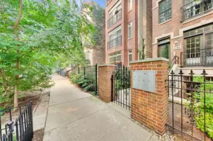 3507 N Reta Ave, Chicago, IL 60657 - Photo 2