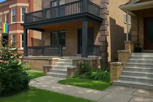 1446 W Catalpa Ave, Chicago, IL 60640 - Photo 1
