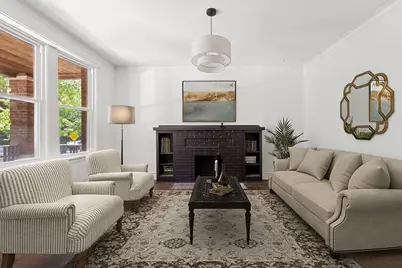 1446 W Catalpa Avenue, Chicago, IL 60640 - Photo 2