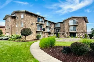 9048 W 140th Street W, Orland Park, IL 60462 - Photo 1