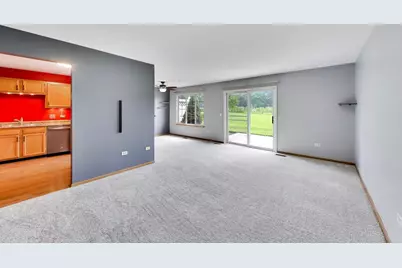 917 Golf Course Road #1, Crystal Lake, IL 60014 - Photo 4