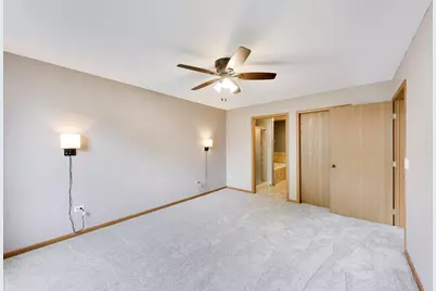 917 Golf Course Road #1, Crystal Lake, IL 60014 - Photo 16