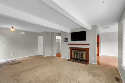 2138 Harbortown Circle #2138, Champaign, IL 61821 - Photo 4