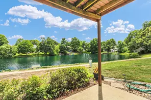 2138 Harbor Town Cir, Champaign, IL 61821 - Photo 8