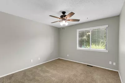 2138 Harbortown Circle #2138, Champaign, IL 61821 - Photo 22