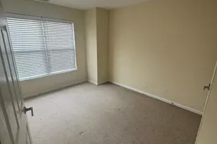 707 N Telluride Ct, Vernon Hills, IL 60061 - Photo 10