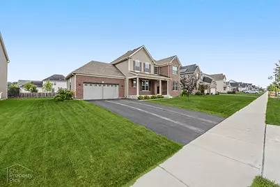 3646 Edelweiss Road, Elgin, IL 60124 - Photo 2