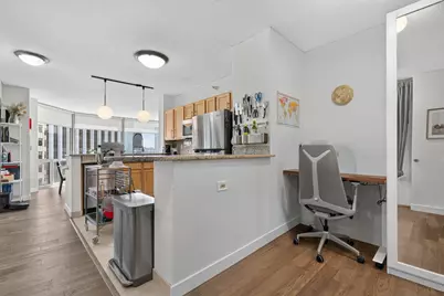 222 N Columbus Drive #2210, Chicago, IL 60601 - Photo 10