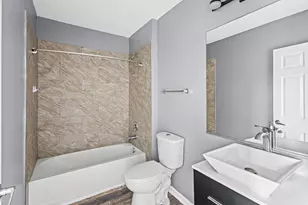 5350 W Hanson Ave, Chicago, IL 60639 - Photo 16
