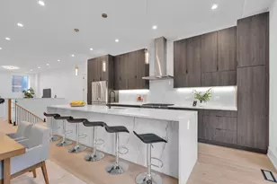 505 W Elm St, Chicago, IL 60610 - Photo 8