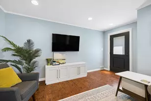 1320 E Washington St, Des Plaines, IL 60016 - Photo 4