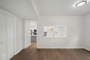 15701 Central Park Ave, Markham, IL 60428 - Photo 6