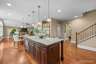 320 N Waynes Ct, Palatine, IL 60067 - Photo 14