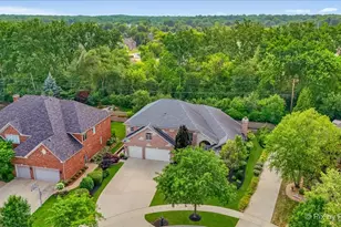 320 N Waynes Ct, Palatine, IL 60067 - Photo 66