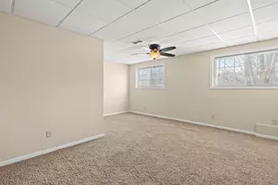 2119 Serenity Ln, Woodstock, IL 60098 - Photo 32