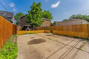 1914 Foster St, Evanston, IL 60201 - Photo 22