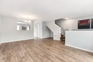24615 Patriot Square Dr S, Plainfield, IL 60544 - Photo 4