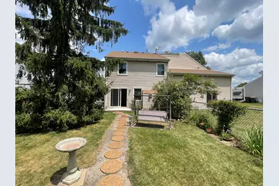 488 Donin Drive #488, Antioch, IL 60002 - Photo 2