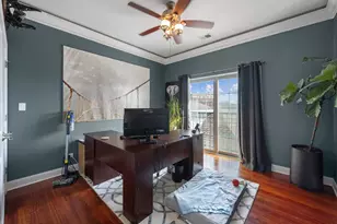 4755 N Kilbourn Ave, Chicago, IL 60630 - Photo 24