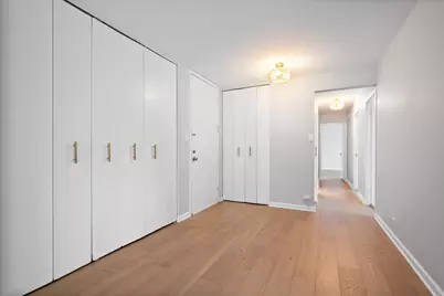 7061 N Kedzie Avenue #115, Chicago, IL 60645 - Photo 2