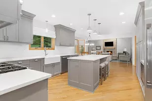 2315 Ridgewood Rd, Lisle, IL 60532 - Photo 4