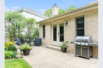 2315 Ridgewood Road, Lisle, IL 60532 - Photo 32