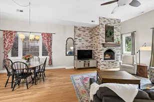 2239 N Magnolia Ave, Chicago, IL 60614 - Photo 4