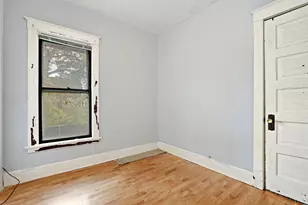 409 Linden Ave, Joliet, IL 60433 - Photo 10
