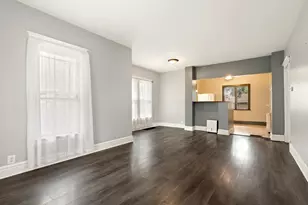 409 Linden Ave, Joliet, IL 60433 - Photo 4