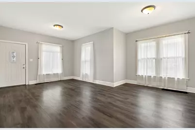 409 Linden Avenue, Joliet, IL 60433 - Photo 2
