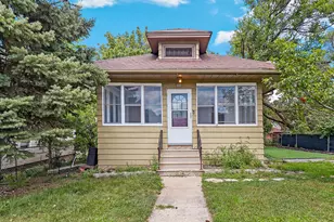 409 Linden Ave, Joliet, IL 60433 - Photo 1