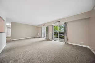 1405 E Central Rd, Arlington Heights, IL 60005 - Photo 4
