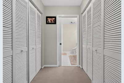 640 Walnut Oaks Drive, Roselle, IL 60172 - Photo 26