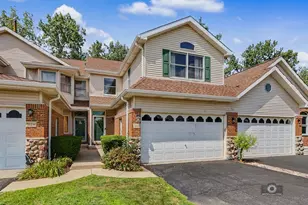 5122 Tomcin Trail, Oak Lawn, IL 60453 - Photo 2